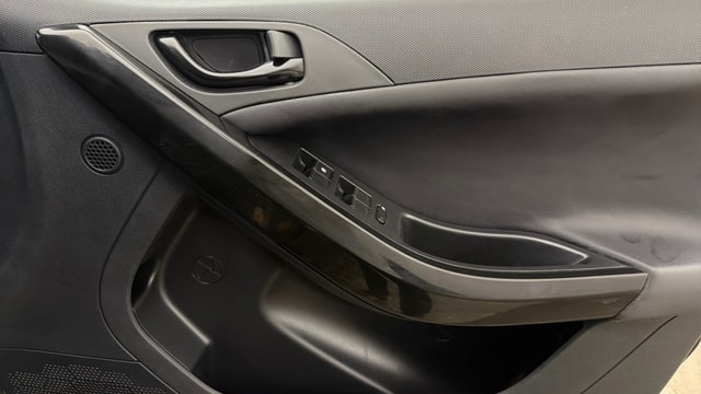 View Tata Nexon Image 32 Used Tata Nexon Image 32