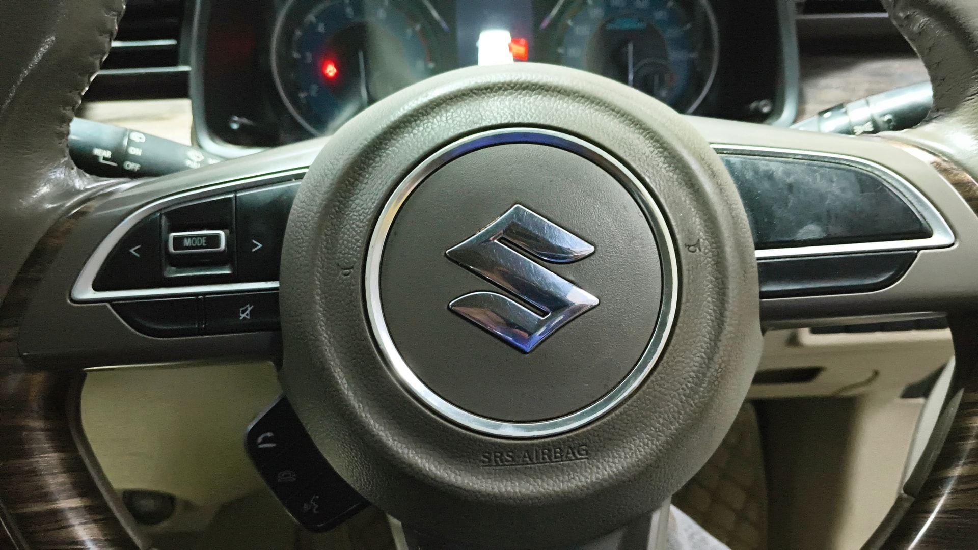 View 2021 Maruti Suzuki 1000 Base Variant Image 3 Used 2021 Maruti Suzuki 1000 Base Variant Image 3