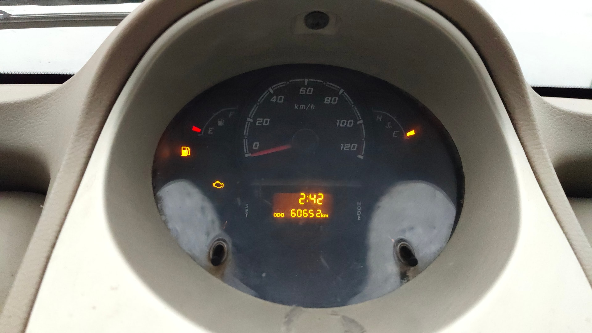 View 2015 Tata Nano Twist XT Image 33 Used 2015 Tata Nano Twist XT Image 33