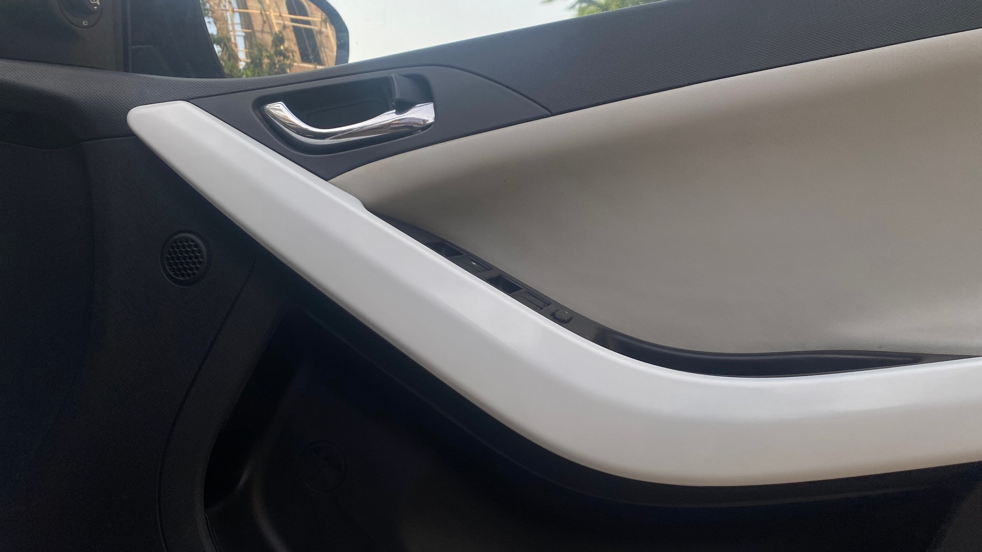 View 2024 Tata Nexon Revotron XE Image 34 Used 2024 Tata Nexon Revotron XE Image 34