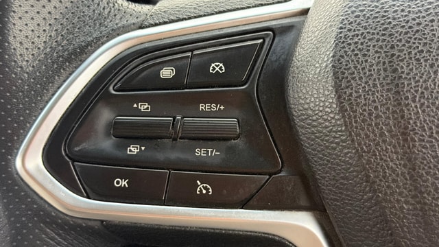 View MG Hector Image 3 Used MG Hector Image 3