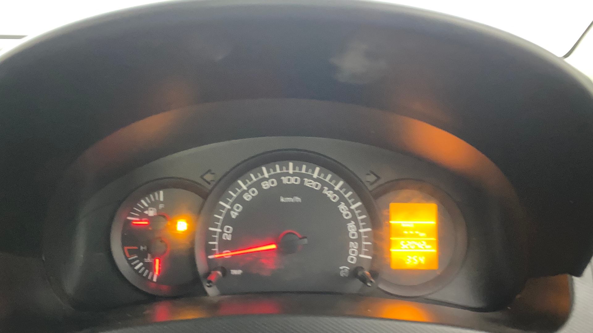 View 2016 Maruti Suzuki 1000 Base Variant Image 33 Used 2016 Maruti Suzuki 1000 Base Variant Image 33