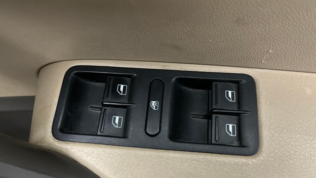 View Volkswagen Vento Image 37 Used Volkswagen Vento Image 37
