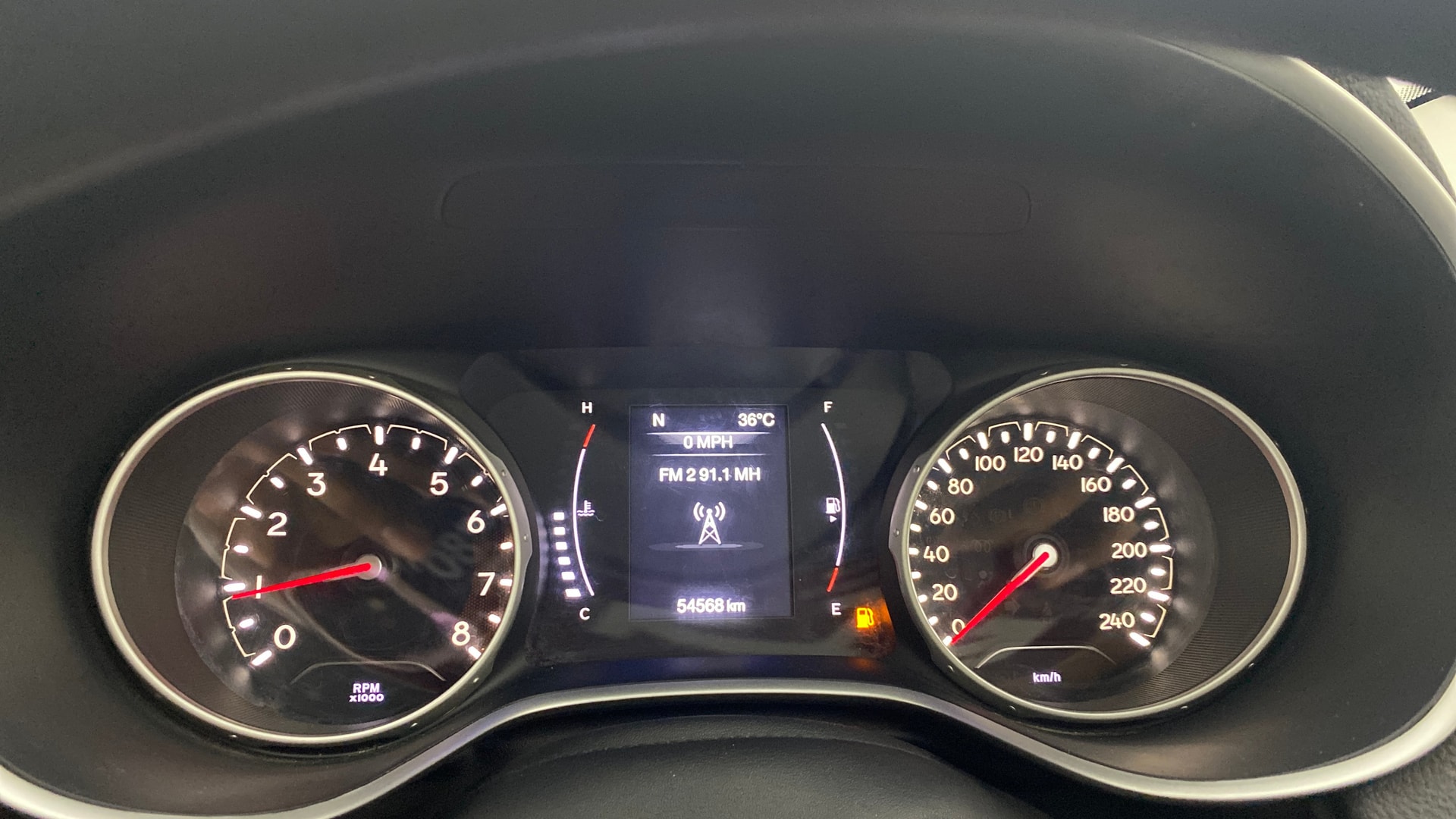 View 2018 Jeep Compass Sport 1.4 Multi AIR Petrol BS IV Image 33 Used 2018 Jeep Compass Sport 1.4 Multi AIR Petrol BS IV Image 33