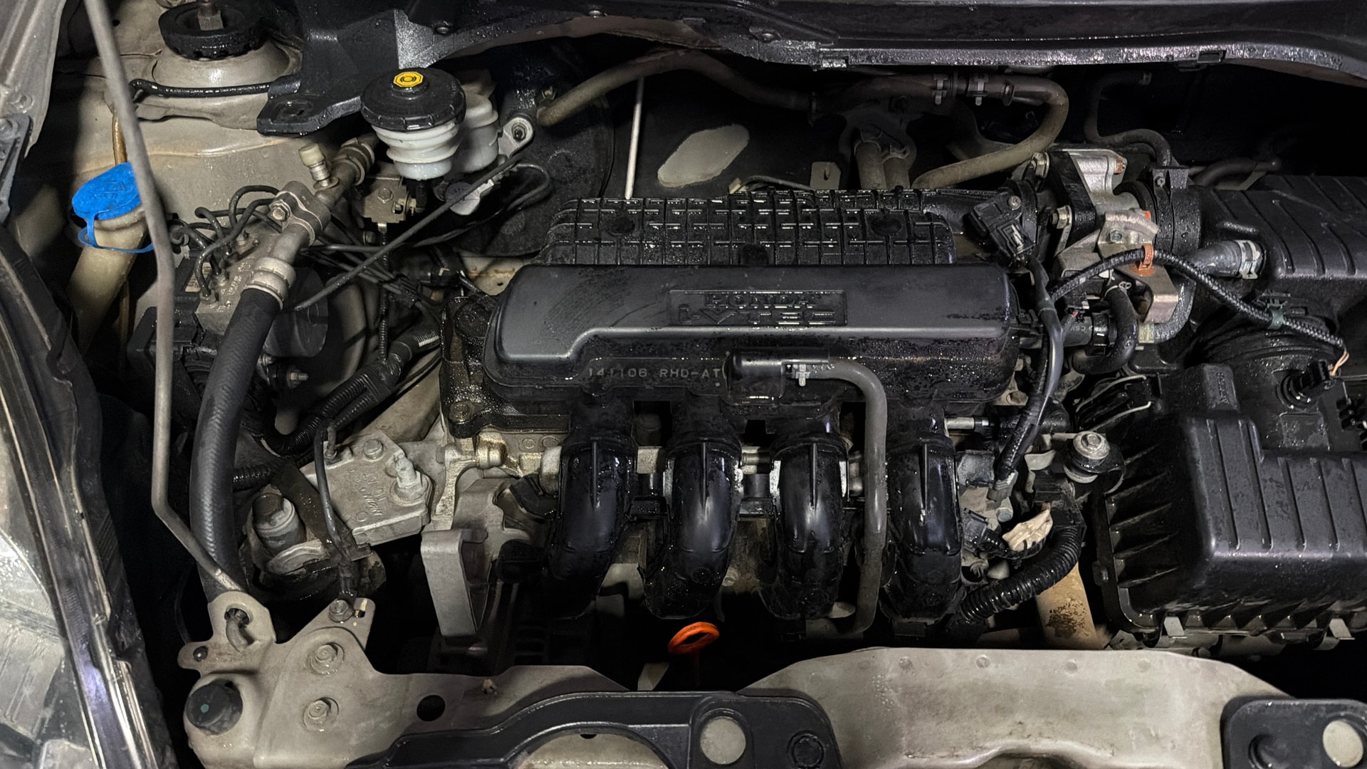 View 2015 Honda Brio VX AT Petrol Image 3 Used 2015 Honda Brio VX AT Petrol Image 3