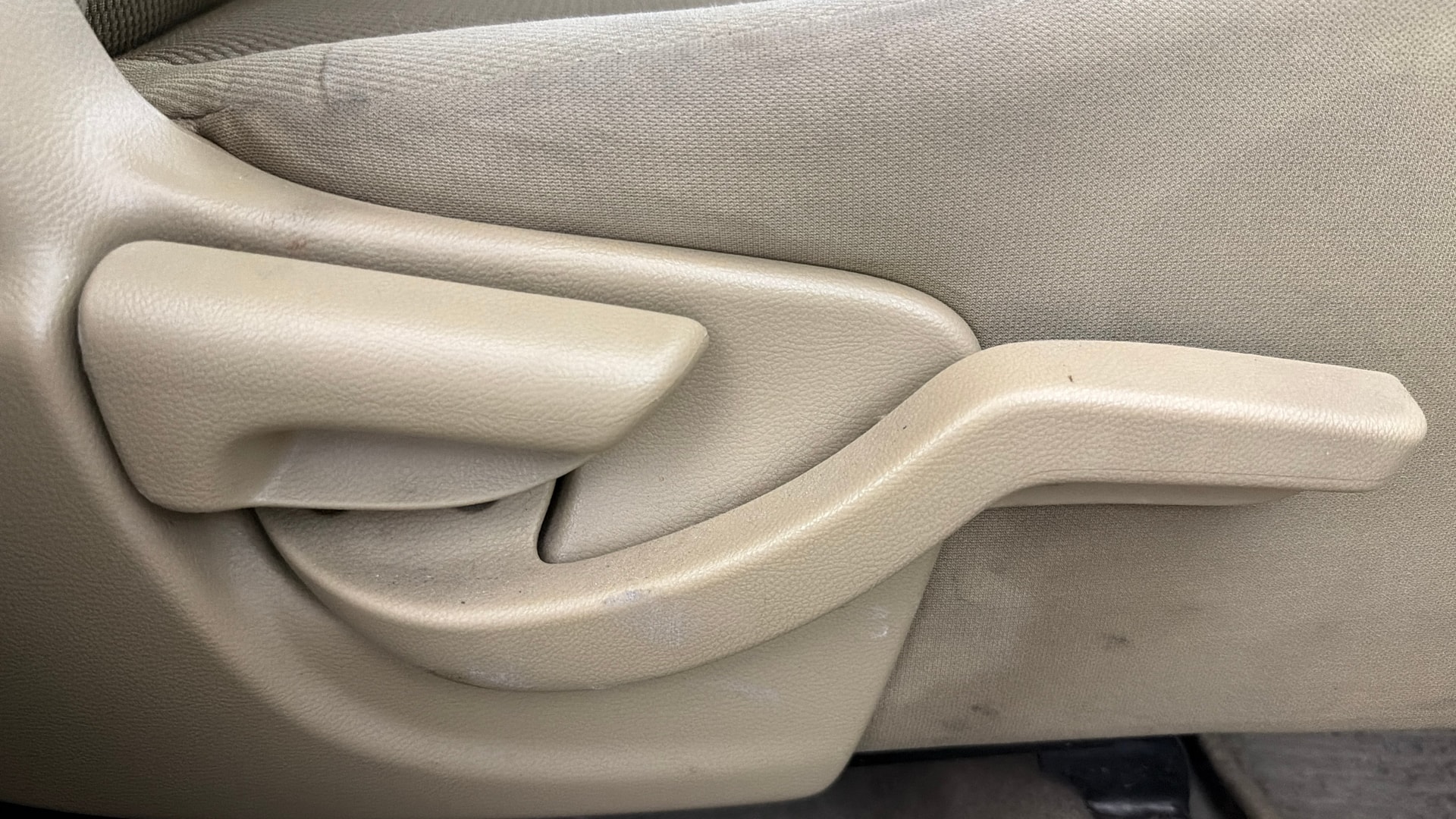 View 2015 Honda Brio VX AT Petrol Image 18 Used 2015 Honda Brio VX AT Petrol Image 18