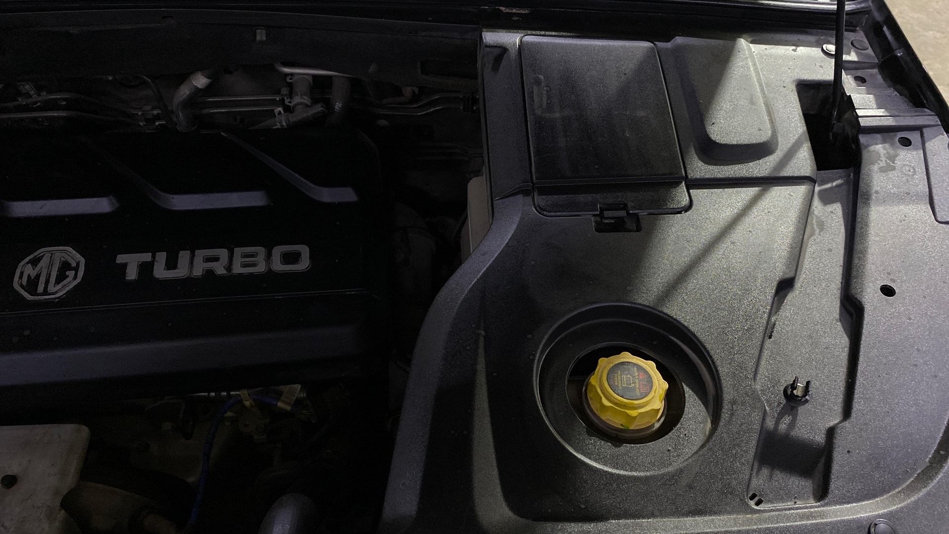 View 2022 MG Hector Sharp CVT Petrol Image 30 Used 2022 MG Hector Sharp CVT Petrol Image 30