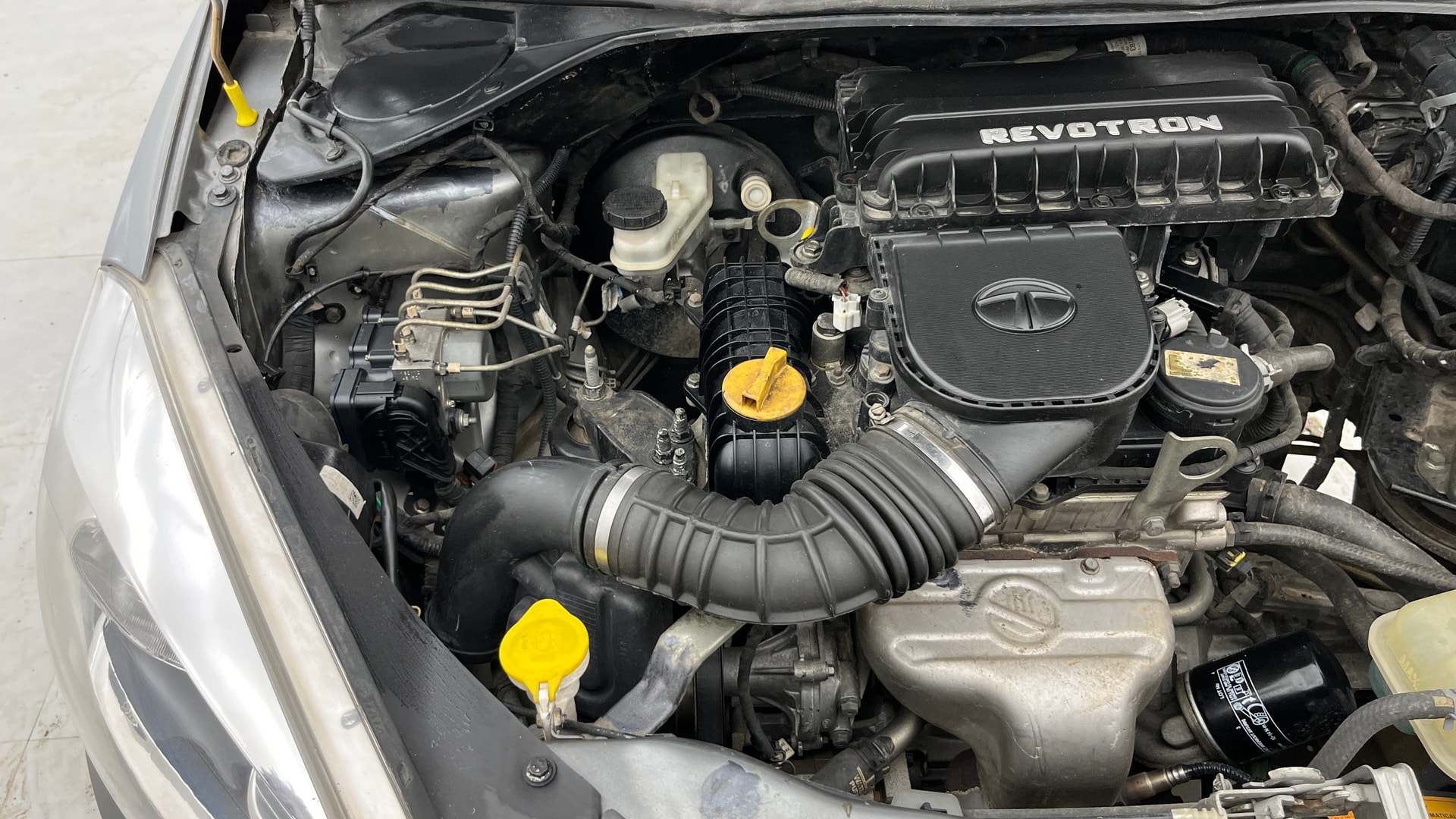 View 2018 Tata Tigor XT Petrol Image 3 Used 2018 Tata Tigor XT Petrol Image 3