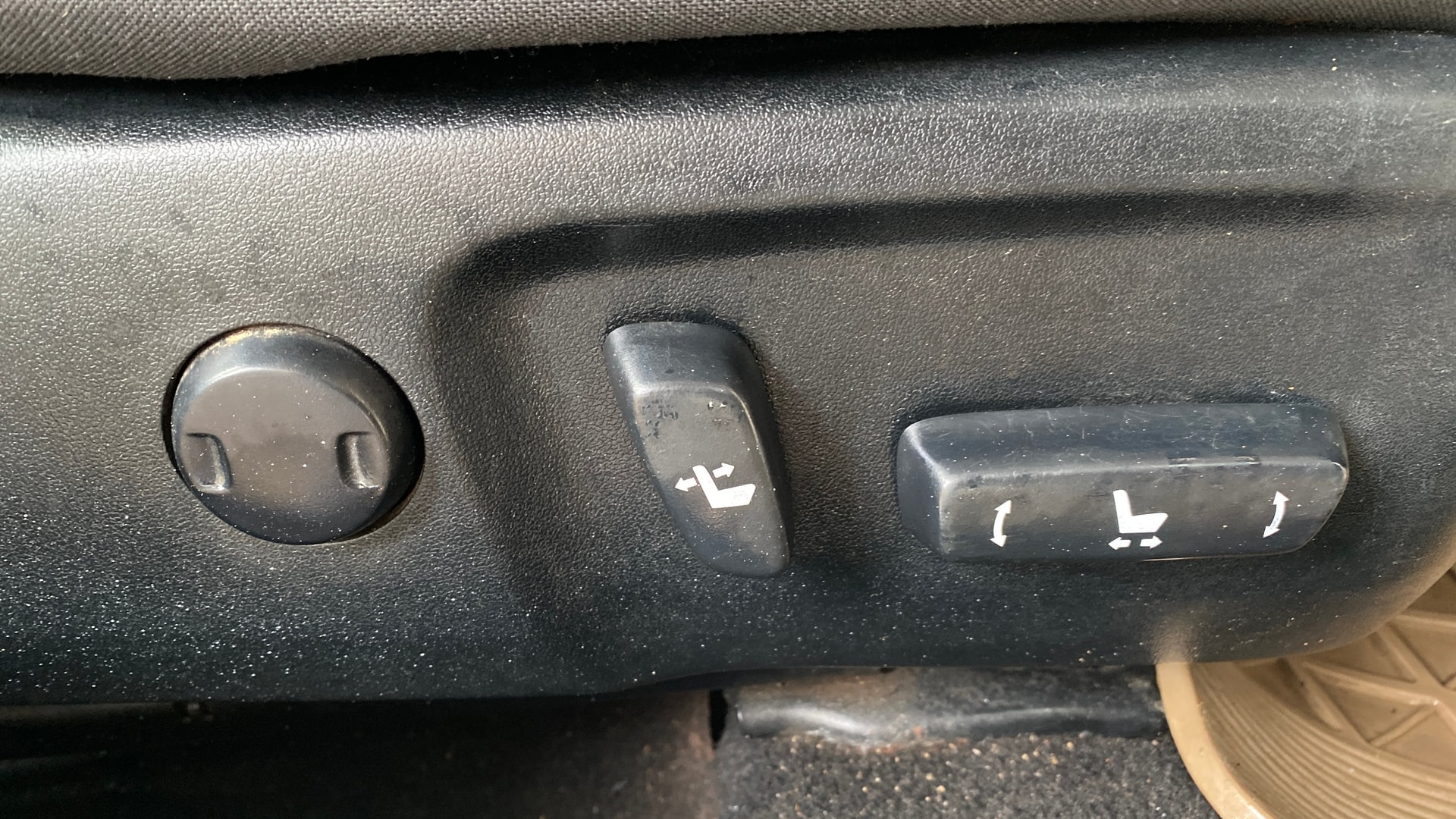 View 2015 Toyota Corolla Altis Diesel GL Image 19 Used 2015 Toyota Corolla Altis Diesel GL Image 19