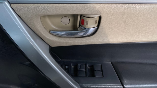 View Toyota Corolla Altis Image 34 Used Toyota Corolla Altis Image 34