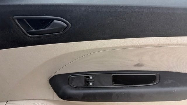 View Renault Triber Image 33 Used Renault Triber Image 33