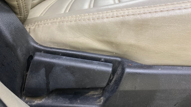 View Renault Triber Image 19 Used Renault Triber Image 19