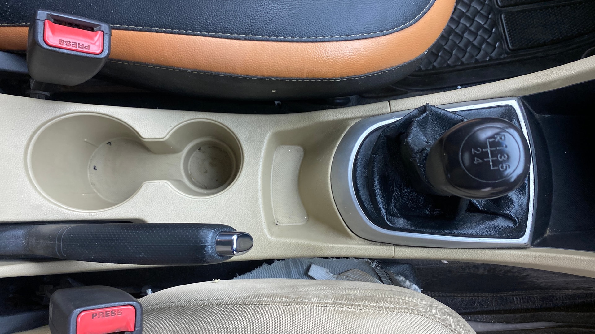 Used 2014 Hyundai Fluidic Verna Used 2014 Hyundai Fluidic Verna