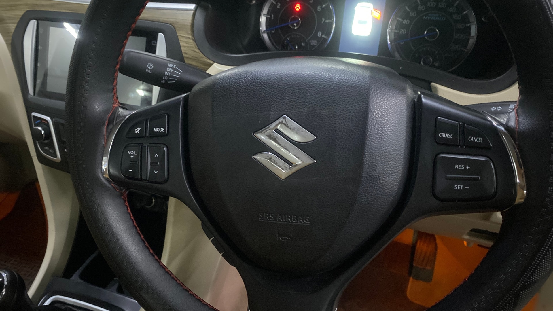 View 2024 Maruti Suzuki 1000 Base Variant Image 3 Used 2024 Maruti Suzuki 1000 Base Variant Image 3