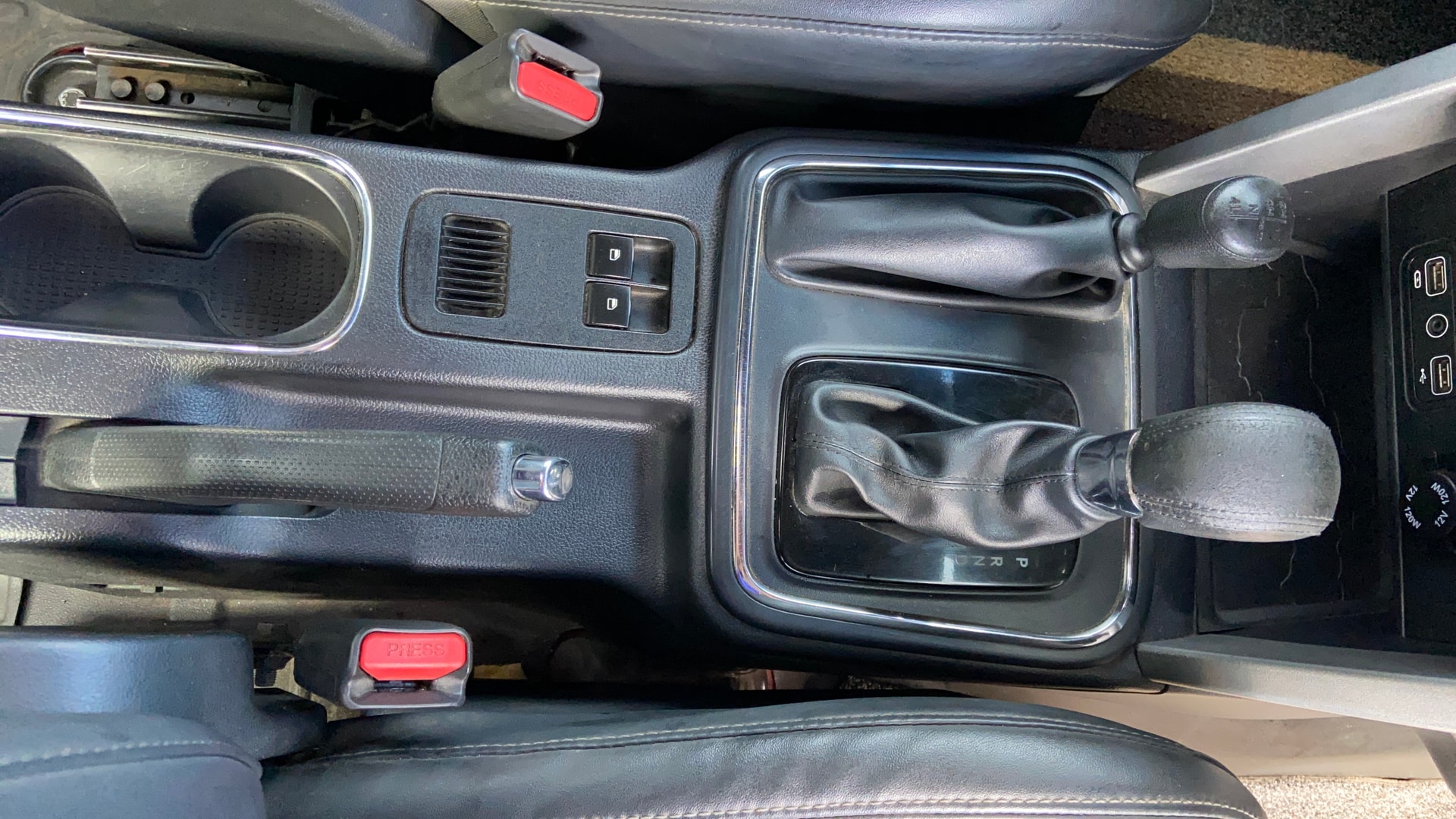 View 2021 Mahindra Thar AX Standard Manual Soft Top 6 Seater Image 39 Used 2021 Mahindra Thar AX Standard Manual Soft Top 6 Seater Image 39