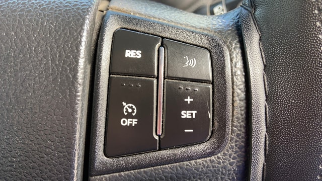 View Mahindra Thar Image 3 Used Mahindra Thar Image 3