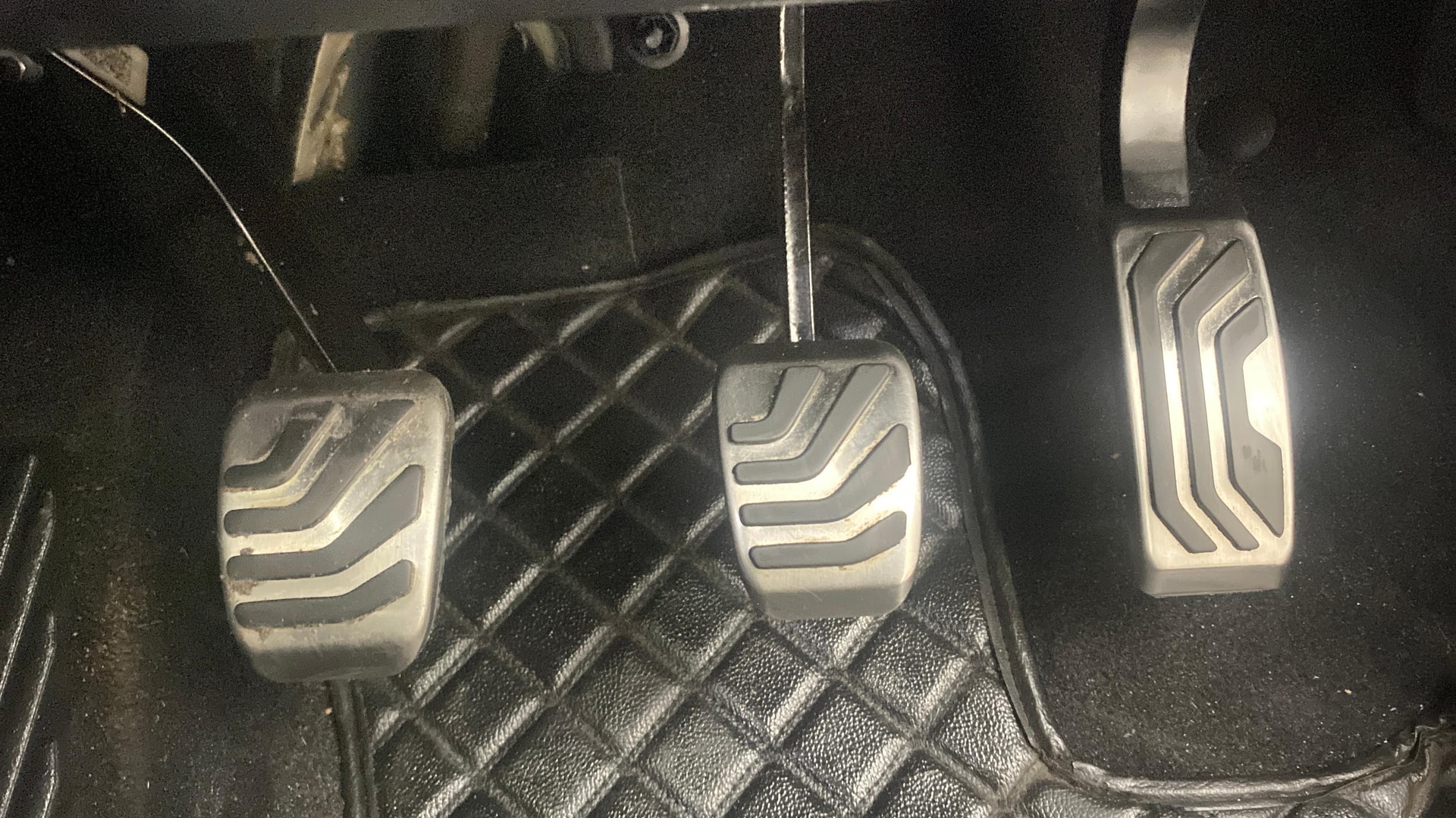 Used 2022 Mahindra XUV700 Used 2022 Mahindra XUV700