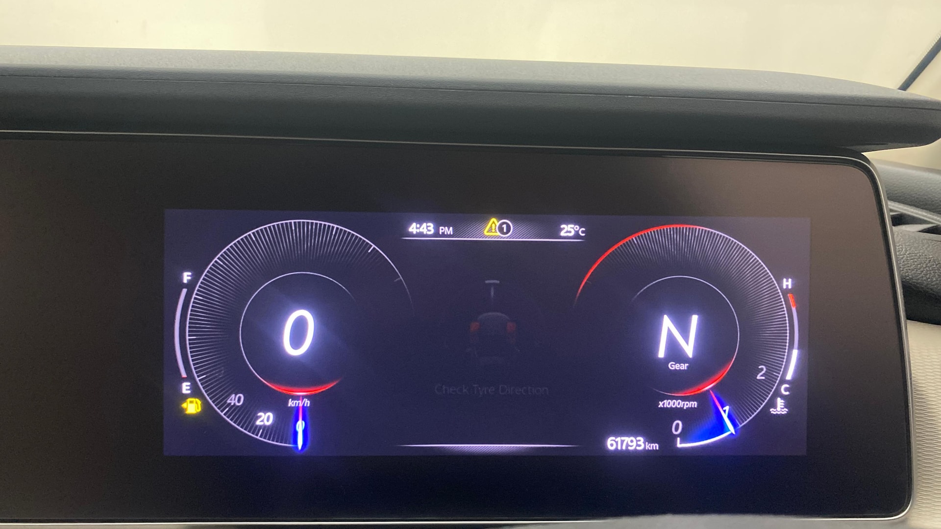 Used 2022 Mahindra XUV700 Used 2022 Mahindra XUV700