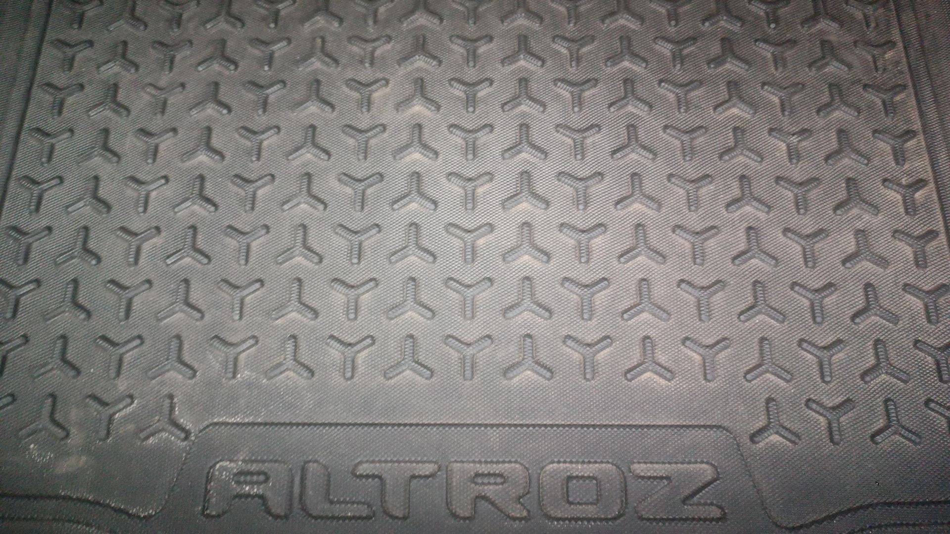 View 2021 Tata Altroz XM Plus Petrol Image 10 Used 2021 Tata Altroz XM Plus Petrol Image 10