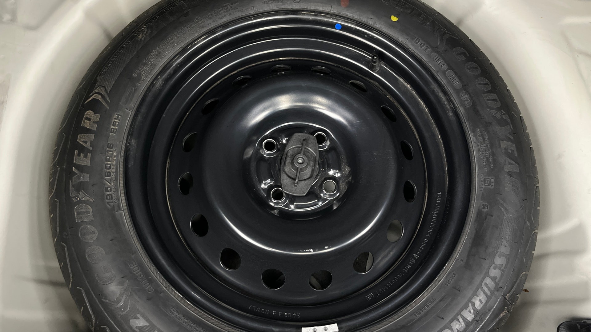 View 2024 Toyota Urban Cruiser Taisor V 1.0 Petrol MT Image 26 Used 2024 Toyota Urban Cruiser Taisor V 1.0 Petrol MT Image 26