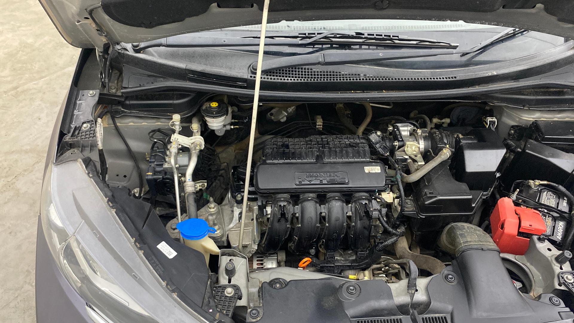 View 2021 Honda WR-V S MT Diesel Edge Edition Image 3 Used 2021 Honda WR-V S MT Diesel Edge Edition Image 3