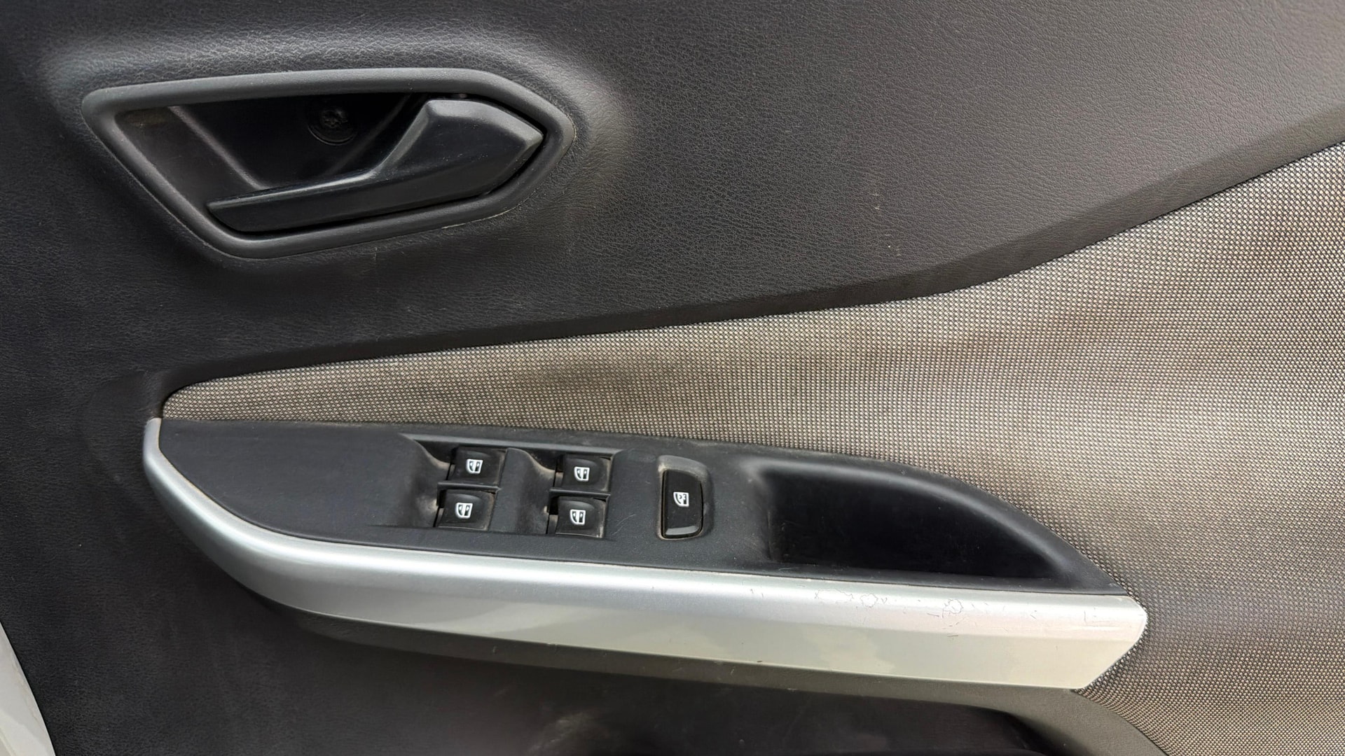 View 2022 Nissan Magnite XE Image 33 Used 2022 Nissan Magnite XE Image 33