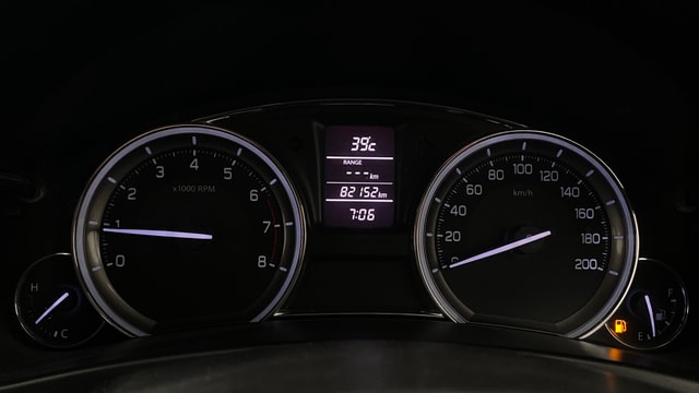 View Maruti Suzuki 1000 Image 35 Used Maruti Suzuki 1000 Image 35