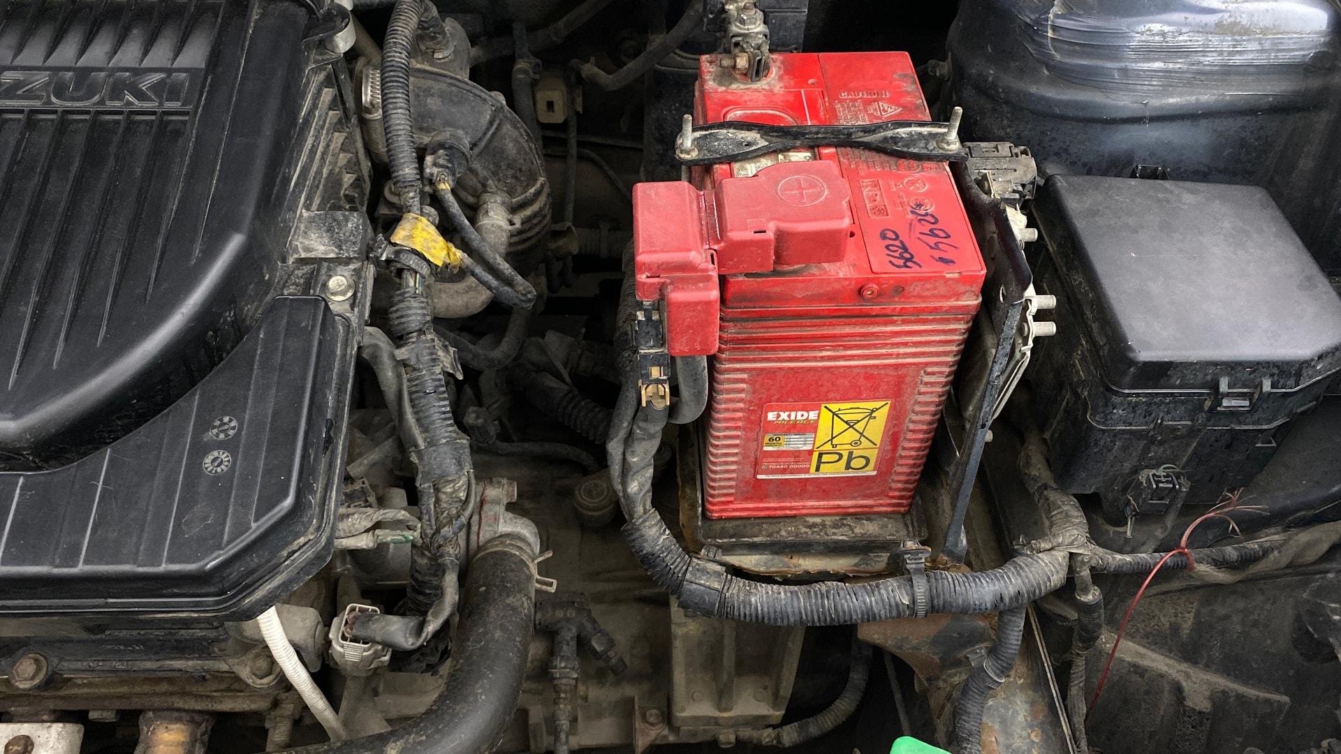 View 2018 Maruti Suzuki 1000 Base Variant Image 13 Used 2018 Maruti Suzuki 1000 Base Variant Image 13
