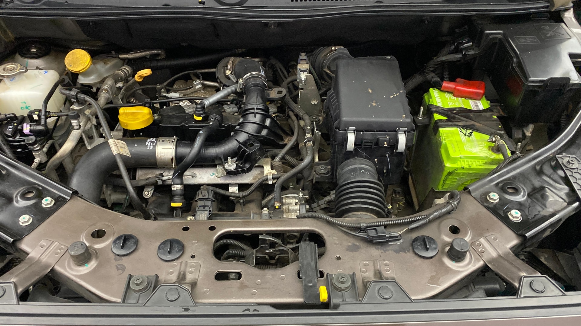 View 2023 Nissan Magnite Turbo XV Image 41 Used 2023 Nissan Magnite Turbo XV Image 41