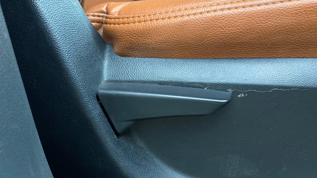 View Mahindra KUV100 Image 18 Used Mahindra KUV100 Image 18