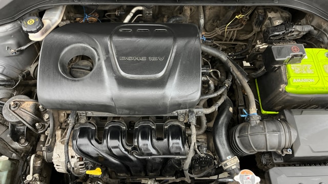 View Hyundai Verna Image 42 Used Hyundai Verna Image 42