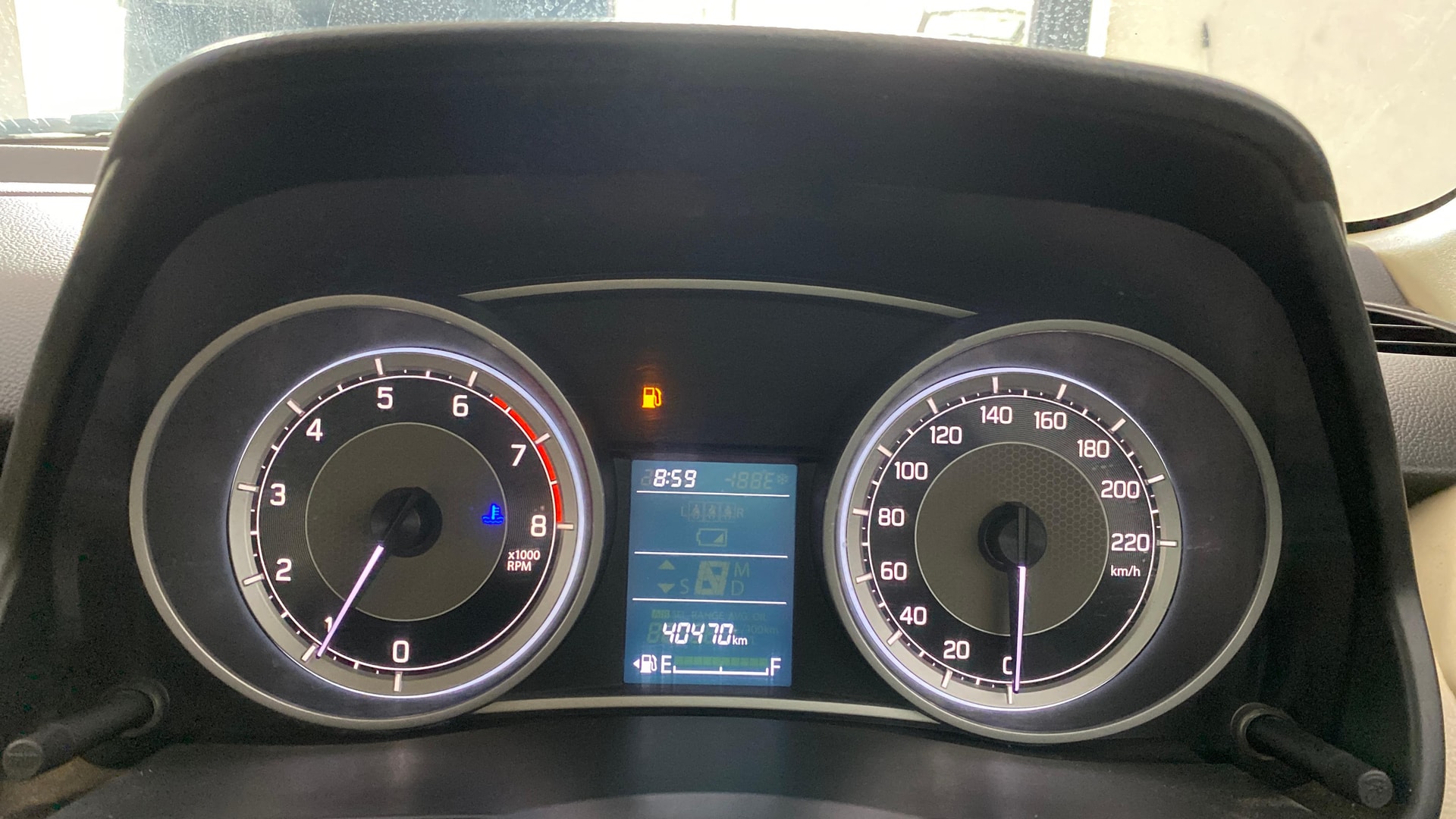 View 2019 Maruti Suzuki 1000 Base Variant Image 33 Used 2019 Maruti Suzuki 1000 Base Variant Image 33