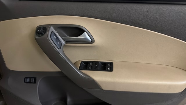 View Volkswagen Vento Image 33 Used Volkswagen Vento Image 33