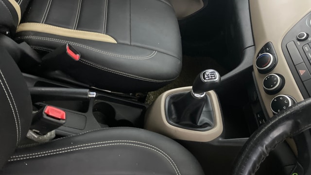 View Hyundai Grand i10 Image 37 Used Hyundai Grand i10 Image 37
