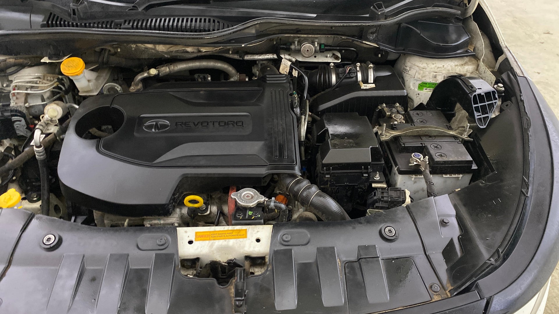 View 2023 Tata Altroz XT Diesel Image 13 Used 2023 Tata Altroz XT Diesel Image 13
