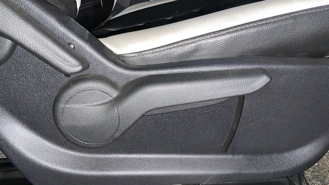 View Mahindra XUV700 Image 19 Used Mahindra XUV700 Image 19