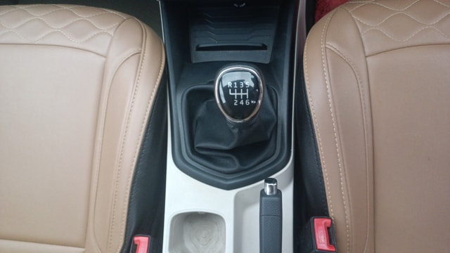 View Mahindra XUV300 Image 37 Used Mahindra XUV300 Image 37