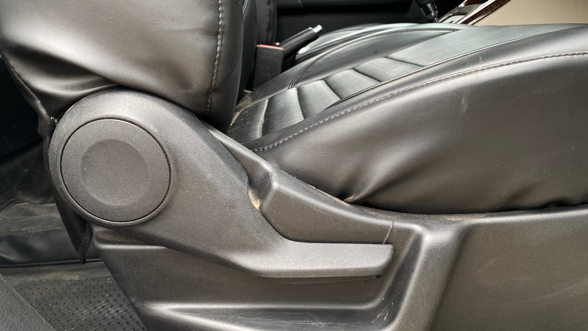 View 2019 Maruti Suzuki 1000 Base Variant Image 18 Used 2019 Maruti Suzuki 1000 Base Variant Image 18