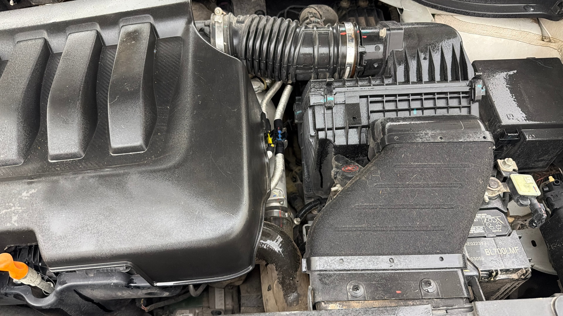 Used 2022 Mahindra XUV700 Used 2022 Mahindra XUV700