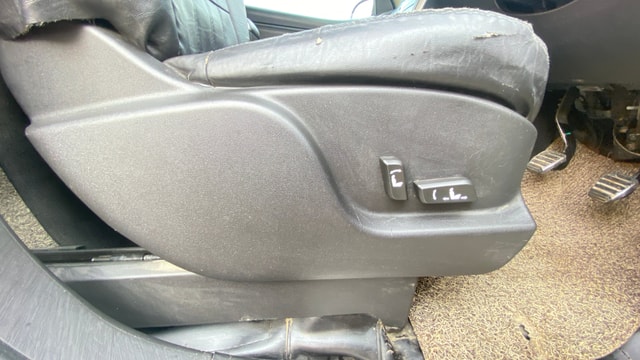 View Mahindra XUV500 Image 12 Used Mahindra XUV500 Image 12