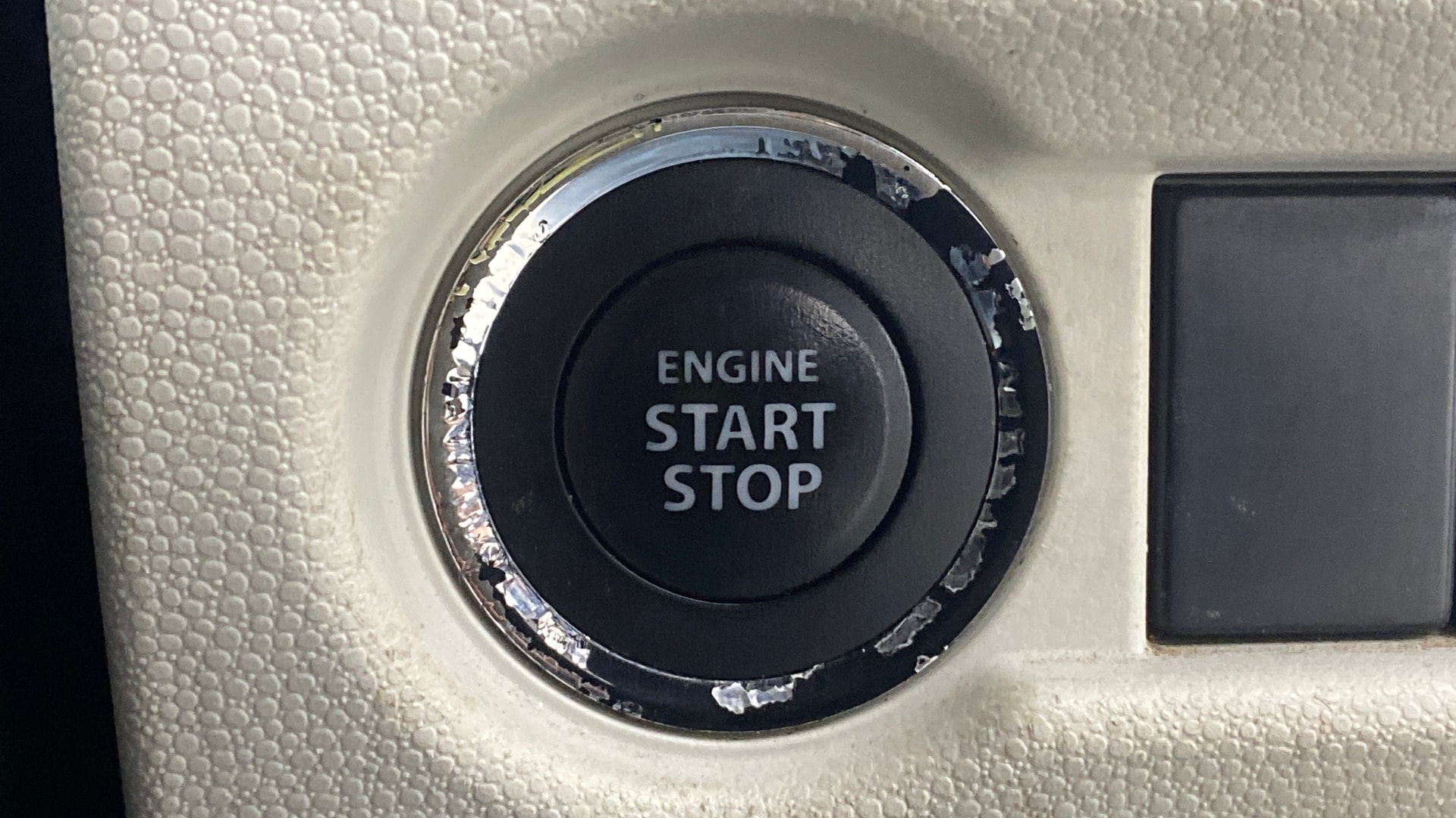 View 2019 Maruti Suzuki 1000 Base Variant Image 34 Used 2019 Maruti Suzuki 1000 Base Variant Image 34