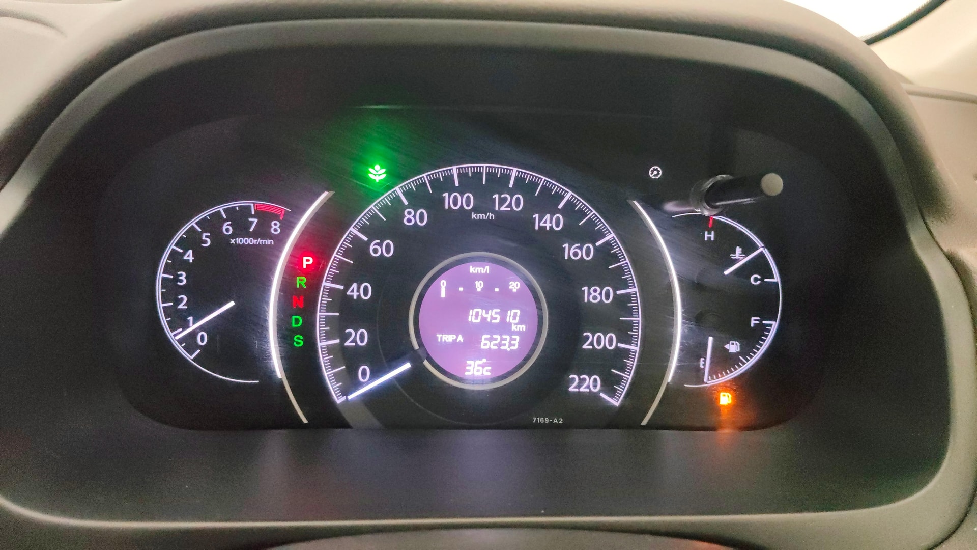 View 2015 Honda CR-V 2.0L AT Petrol Image 21 Used 2015 Honda CR-V 2.0L AT Petrol Image 21