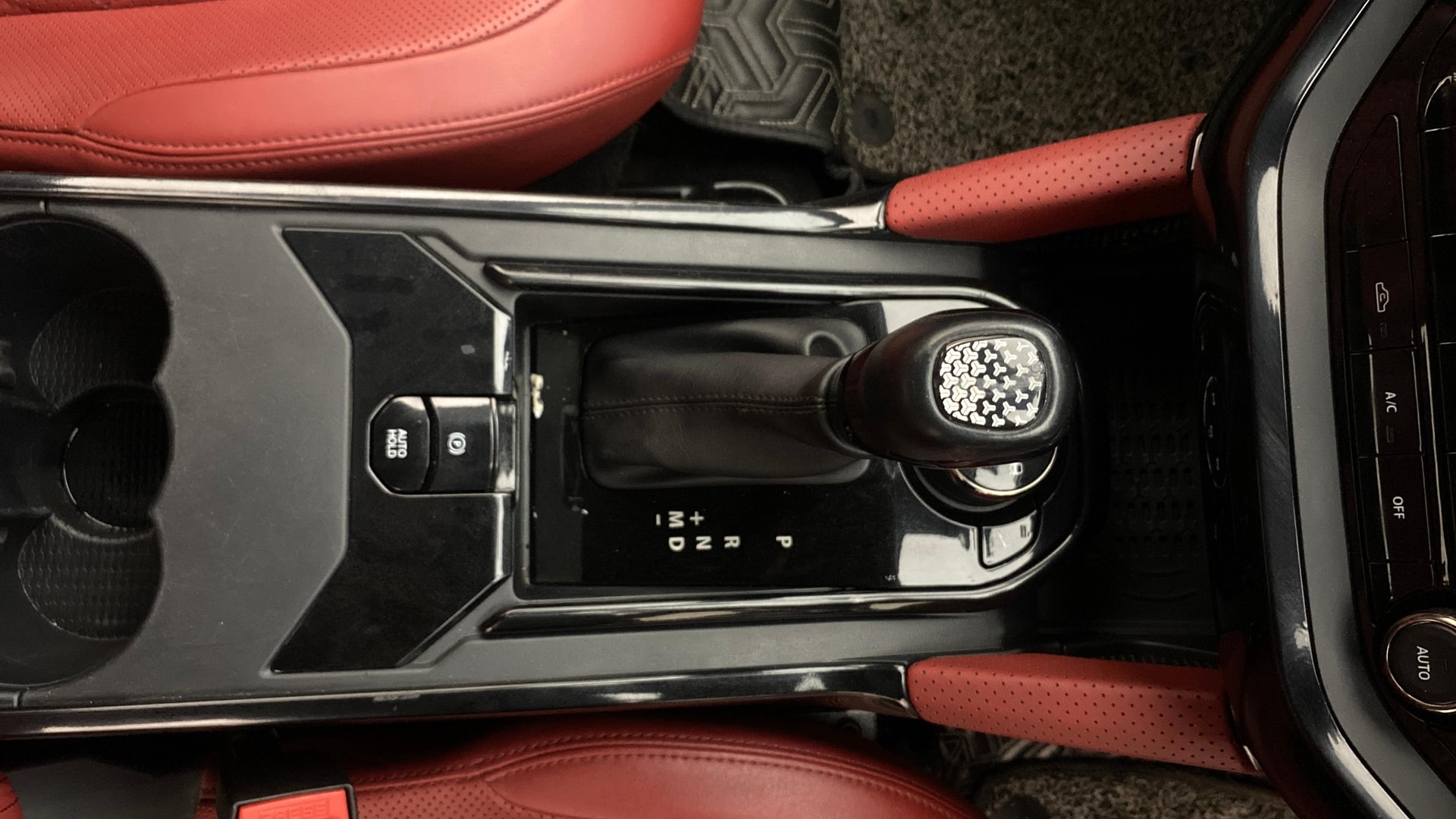 View 2023 Tata Harrier XE Image 43 Used 2023 Tata Harrier XE Image 43