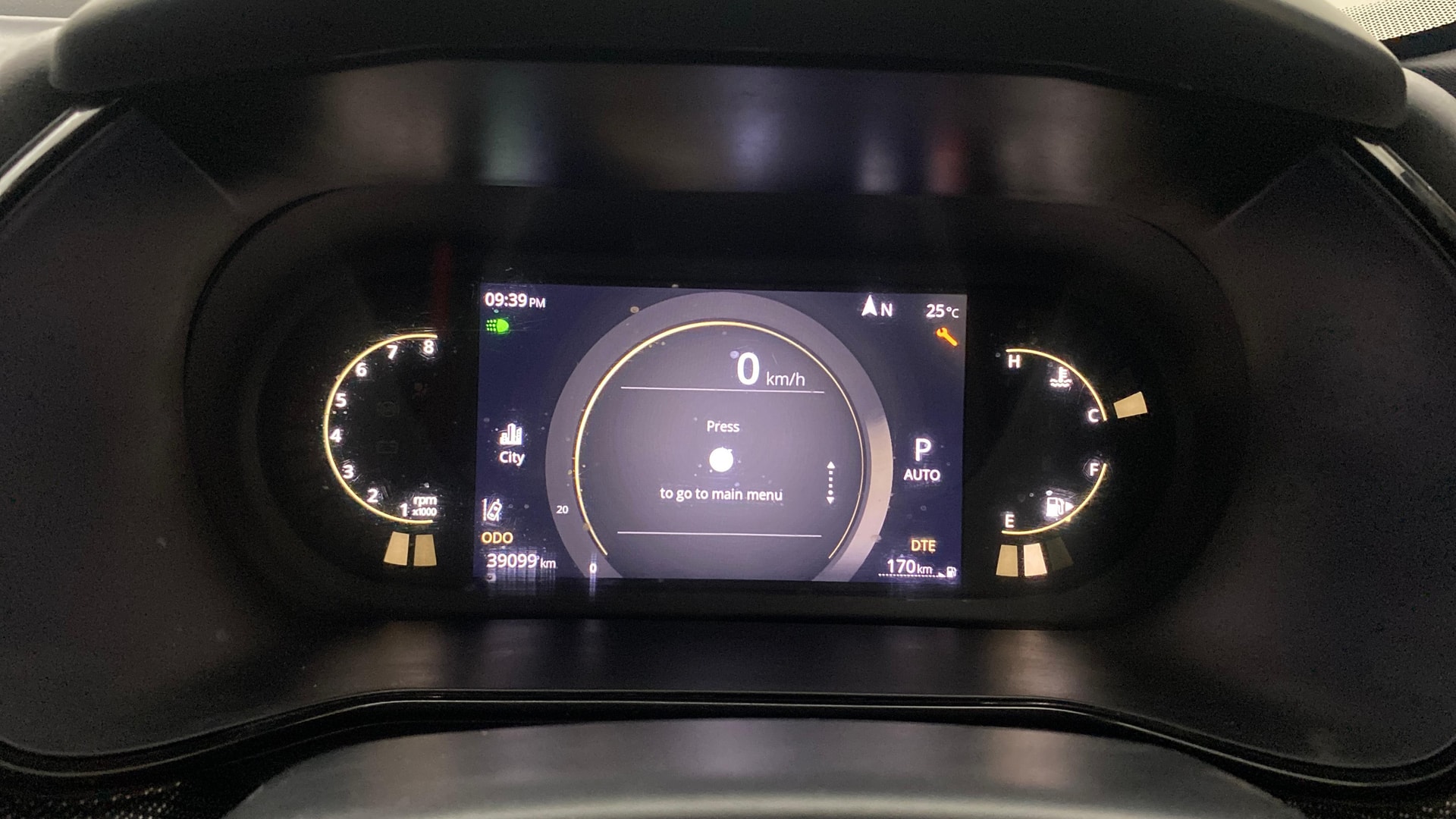 View 2023 Tata Harrier XE Image 21 Used 2023 Tata Harrier XE Image 21
