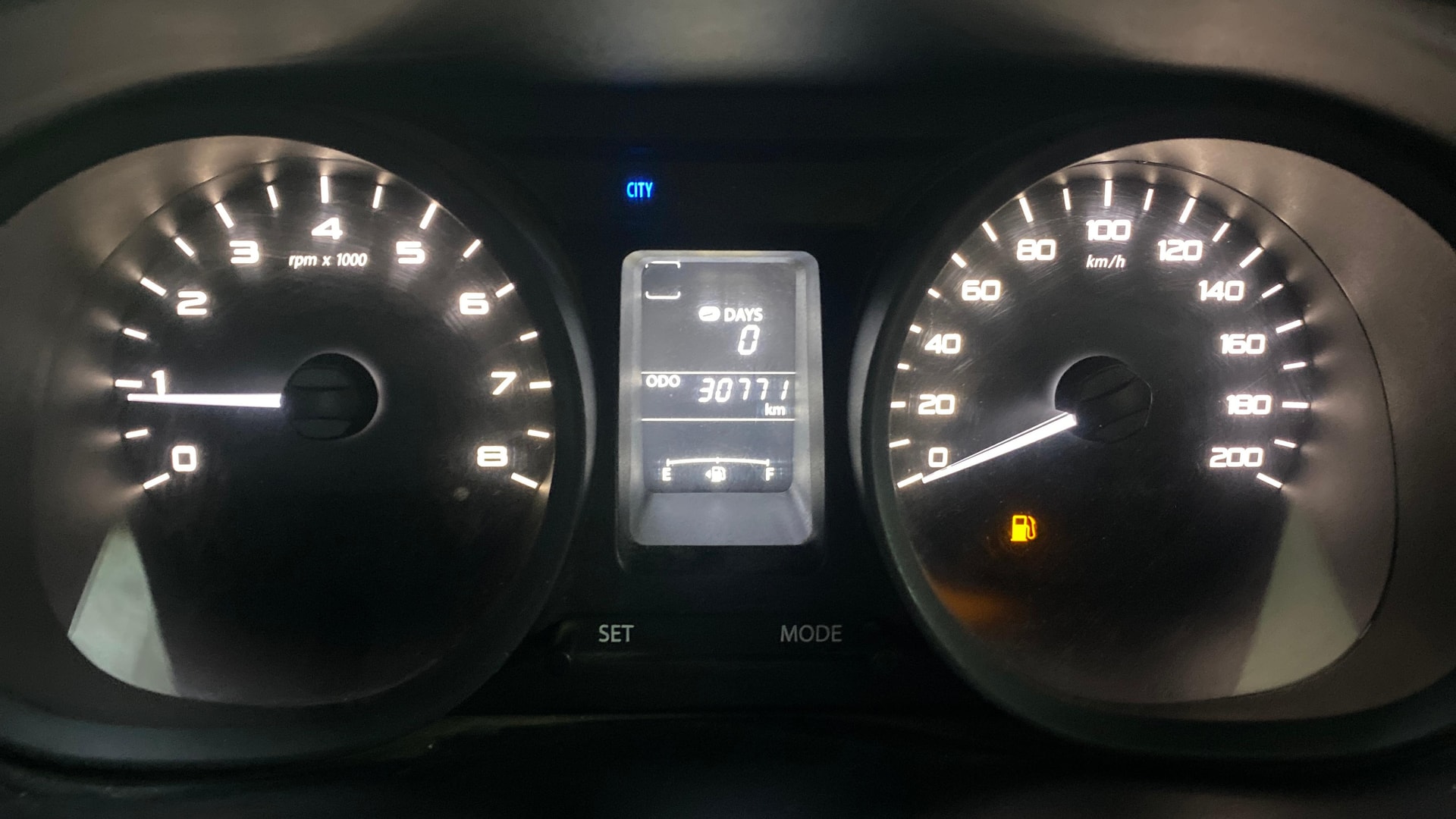 View 2017 Tata Tiago Revotorq XB Image 33 Used 2017 Tata Tiago Revotorq XB Image 33