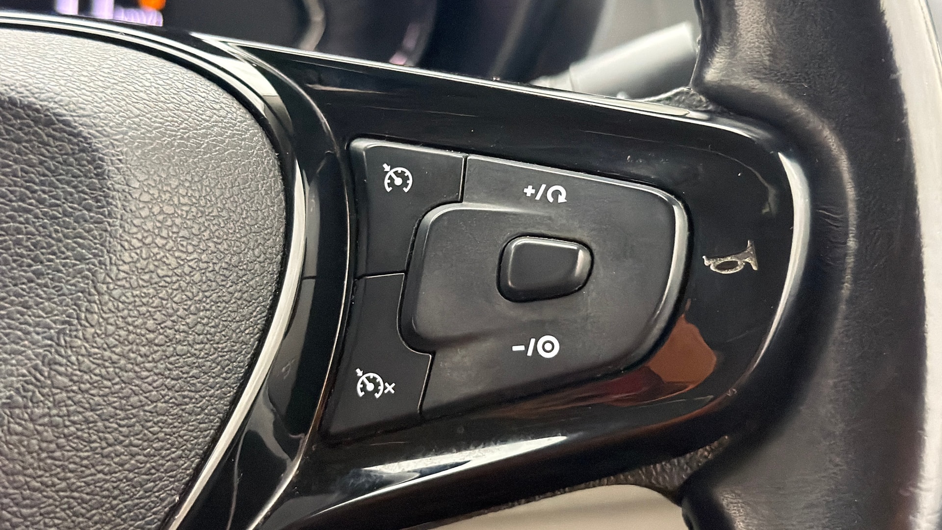Used 2022 Tata Nexon Used 2022 Tata Nexon