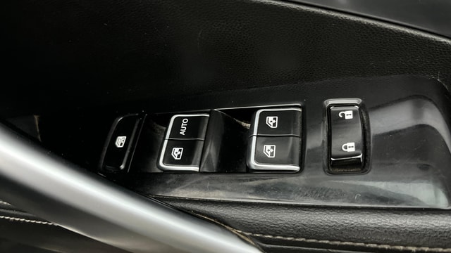 View MG Hector Image 35 Used MG Hector Image 35