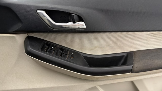 View Tata Tigor Image 32 Used Tata Tigor Image 32