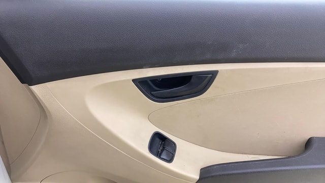 View Hyundai EON Image 32 Used Hyundai EON Image 32
