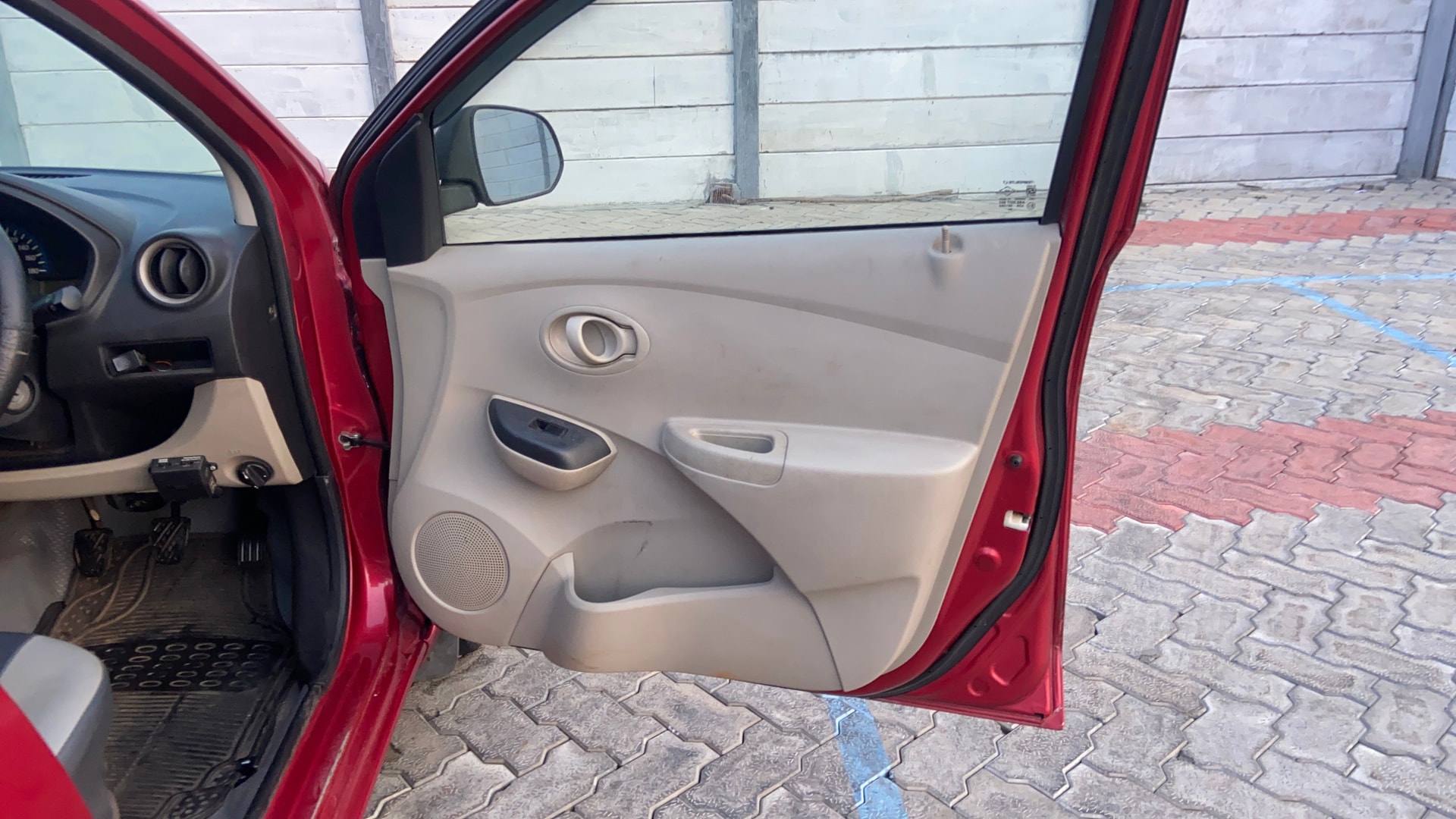 View 2018 Datsun Go T Image 32 Used 2018 Datsun Go T Image 32